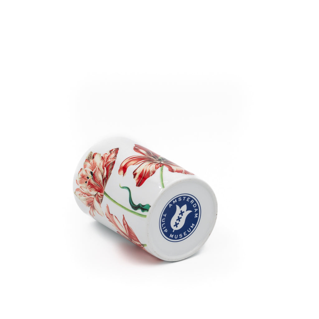 Coffee mug with tulip print